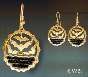 Bats in Cave Black beads Earrings
